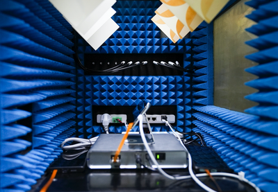 科技晨报 腾讯重组箭在弦上 荣耀市场份额强势反弹至16.2% 通信技术研发新动向